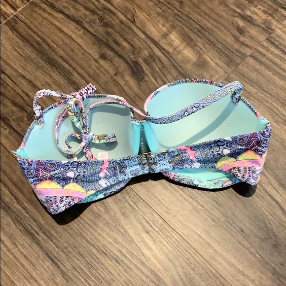 2 piece Victoria Secret Bathing suit. - Picture 5 of 8